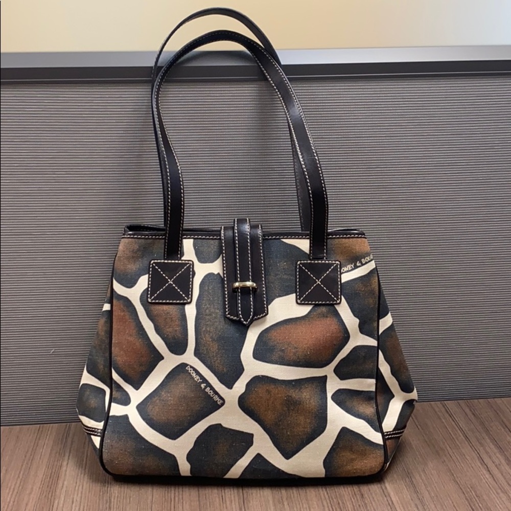 Dooney & Bourke